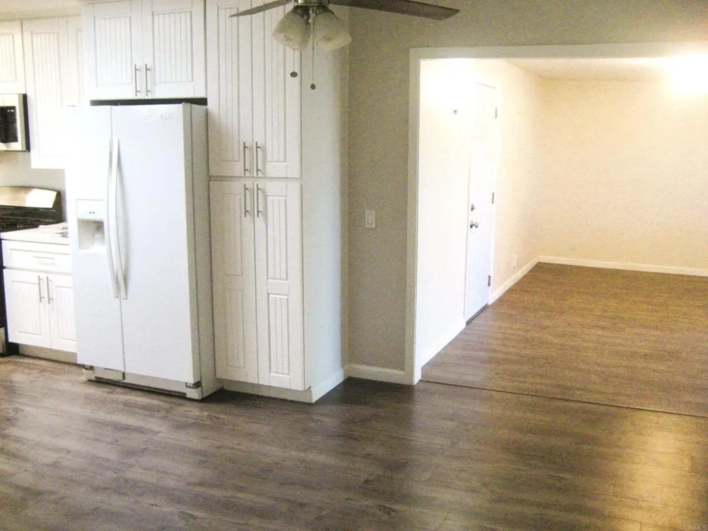 1259 SIGGSON AVE Escondido, CA 92027