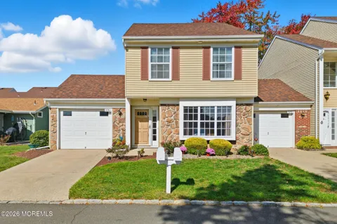 376 Stirling Drive #376A