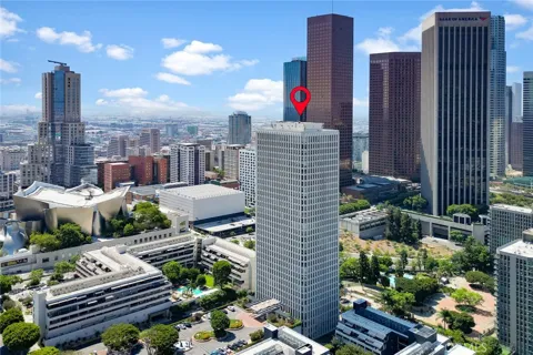 800 W 1st Street #2206