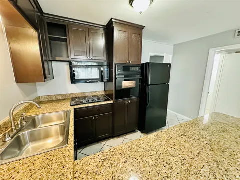 601 W 11th Street #226