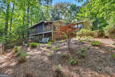 77 Violet LN
