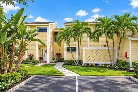 502 Lakewood Drive #10B