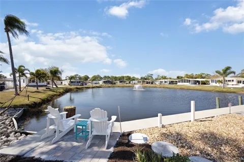 2 S BOTANY BAY CIRCLE