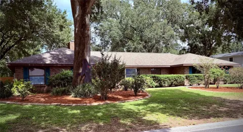 4104 BROOKE DRIVE