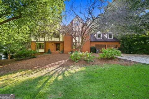 3335 Trails End RD NE