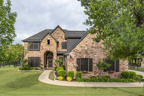 1017 Hilltop Drive