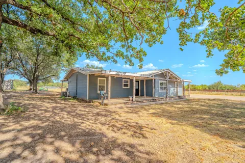 611 Billings Road