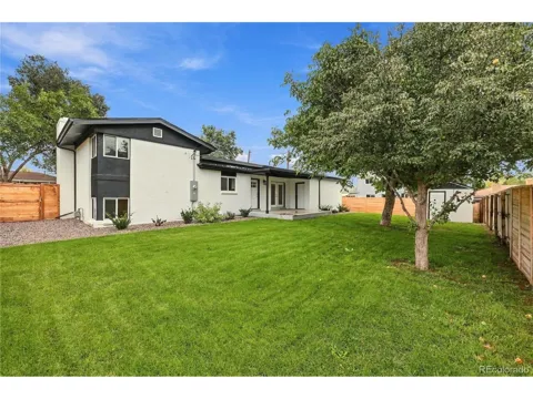 12362 W 60th Place