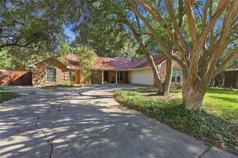 1309 Oxford Lane