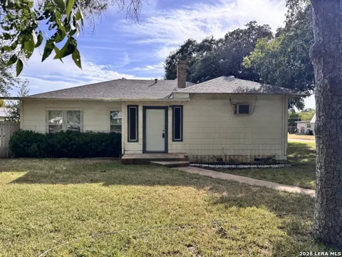 604 E Rio Grande