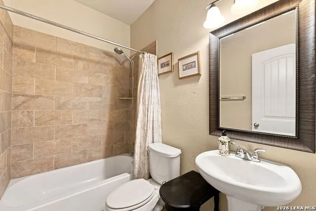 8951 Highland Dawn San Antonio, TX 78254
