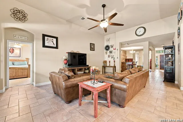8951 Highland Dawn San Antonio, TX 78254