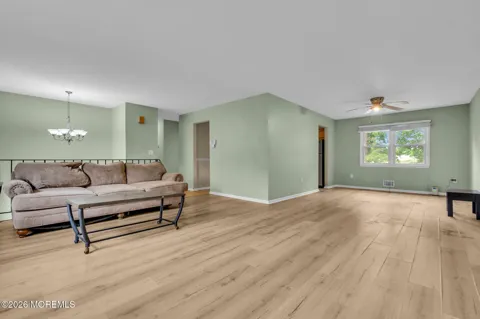 52 Lorelei Drive