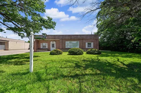 645 N Delsea Dr