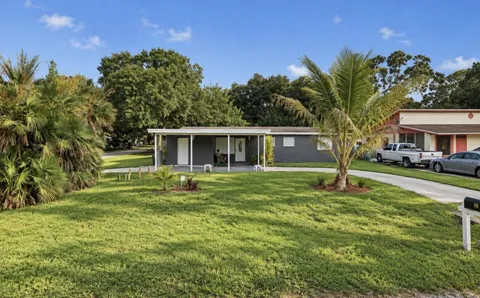 110 40TH STREET