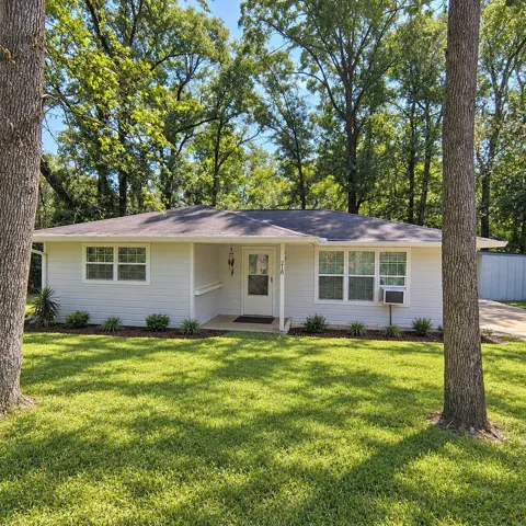 218 Bonnie Blue Lane