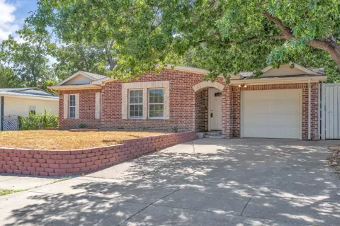 1314 E Lovers Lane