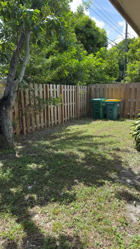 5630 NW 15th Street