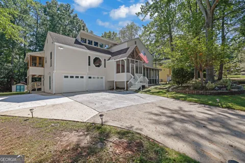 3956 Viewpoint CT