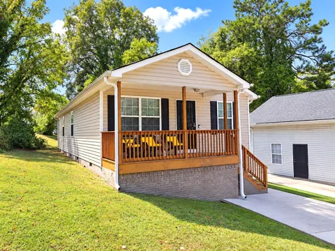 3520 Ridgeside Rd