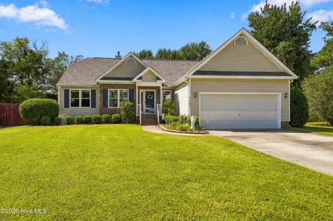 5002 Blue Grass Court
