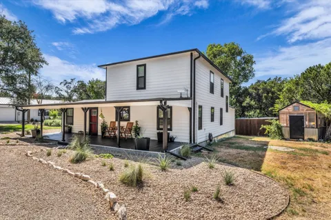 9340 Apache Trail