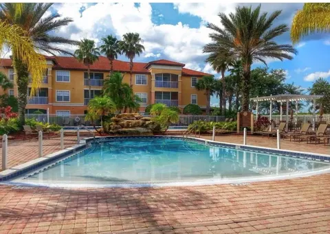 5479 VINELAND ROAD #9304