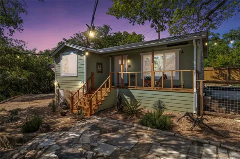 1403 Minnie Drive