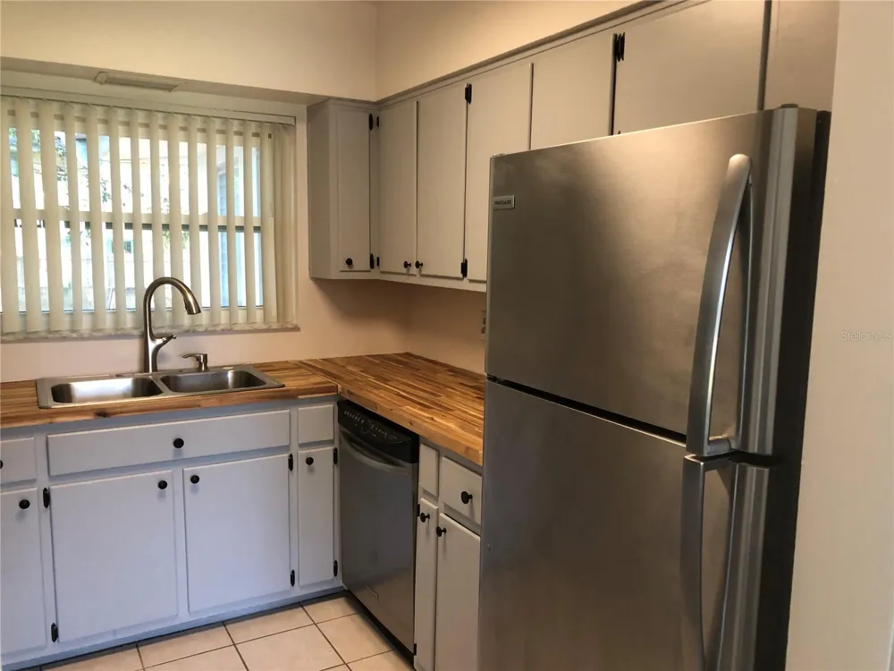 1528 GROVE STREET Clearwater, FL 33755
