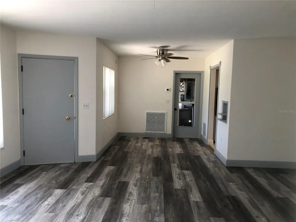 1528 GROVE STREET Clearwater, FL 33755