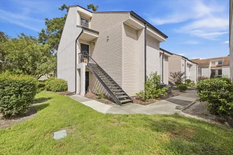 4769 PURITAN CIRCLE #401