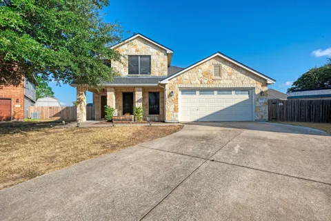 1312 Knippa Cove