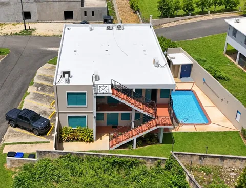 107 AVE PEDRO ALBIZU CRASHBOAT APARTMENTS #504