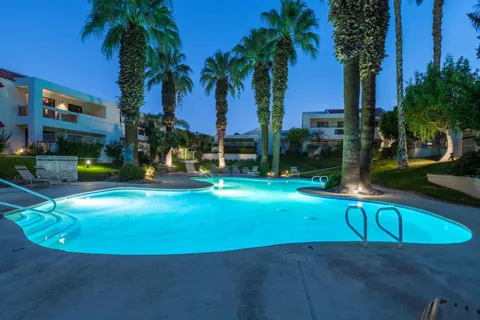 255 E Avenida Granada #222