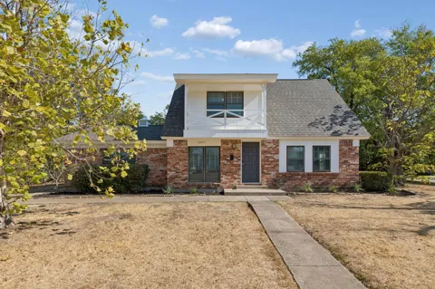2047 Abshire Lane