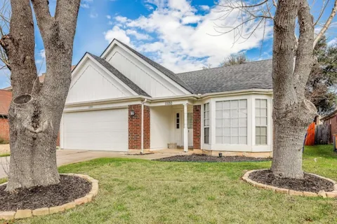 1100 Briargate Drive
