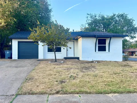 705 Jadewood Drive