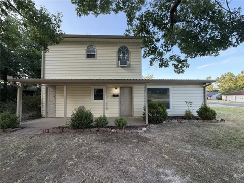 1405 Highland Avenue