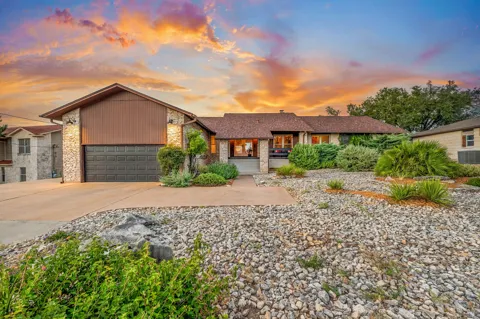 21206 National Drive