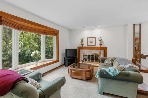 2420 Mendelssohn Lane #5