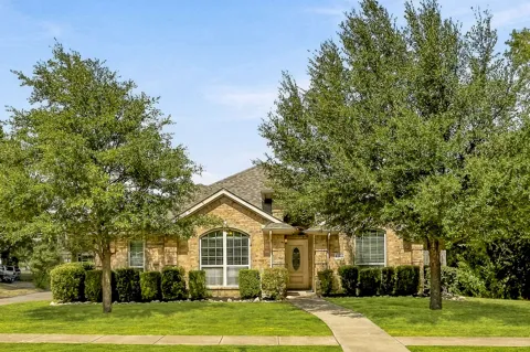 1146 Calvert Drive
