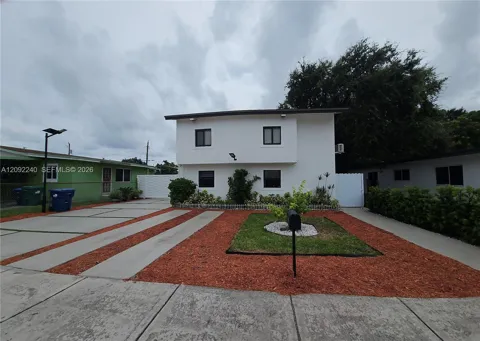 1114 NW 76th St