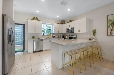1622 SW 28TH COURT