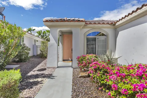 40881 Calle Santa Cruz