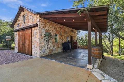 100 Morgan Cove