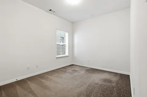 2413 Ash Lane