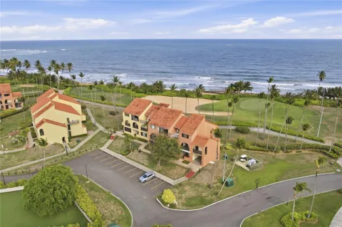 215 BEACH VILLAGE DRIVE #215