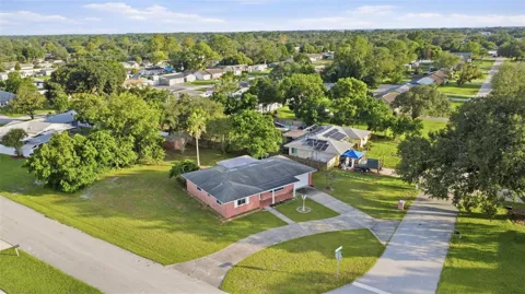 1115 EAGLES NEST AVENUE