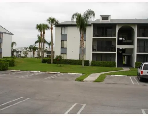 1105 GREEN PINE BOULEVARD #C2