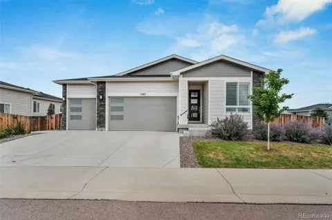 1592 Maggie Mae Lane